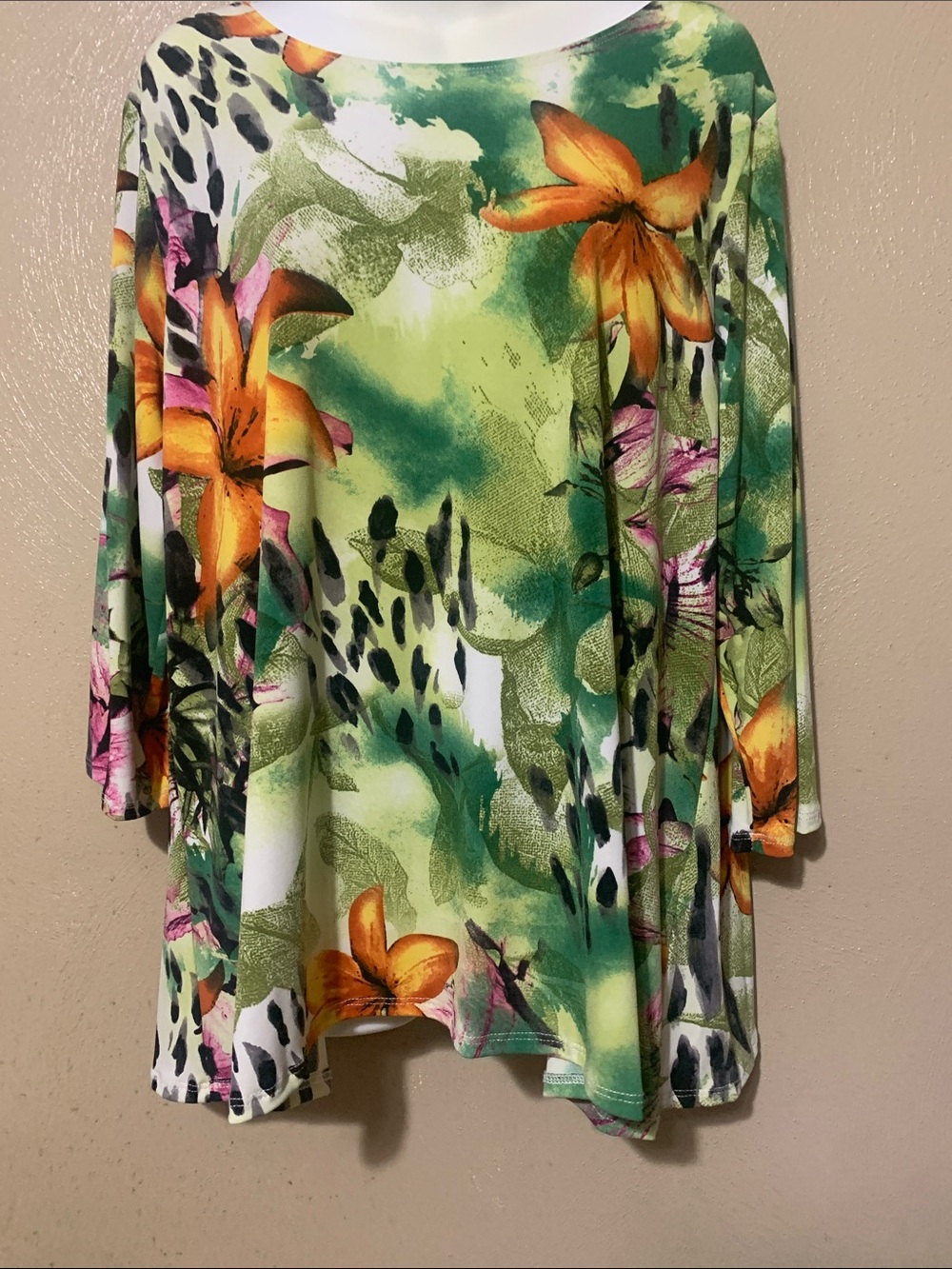 Sea & Anchor XL Green Floral Scoop-Neck Tunic with Orange Accents NWT